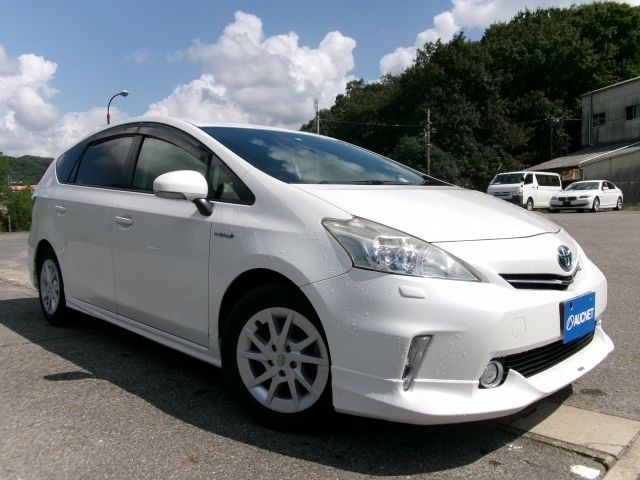 33558 Toyota Prius alpha ZVW40W 2012 г. (AUCNET)